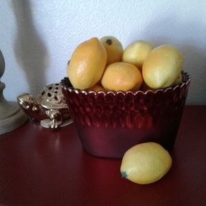 FAUX Fruit Lot of Yellow Lemons (vase not i…